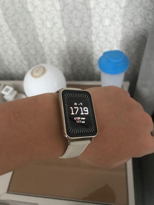 Смарт-часы Huawei WATCH Fit 2 Classic белый