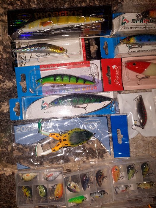 Примамки,воблер,блесни,силикон,плопер,клен,костур,щука,бяла,сом распер