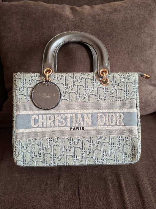 Дамска чанта висок клас