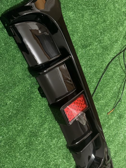 335 Оребрен Дифузьор с Ф1 стоп за BMW E90 E91