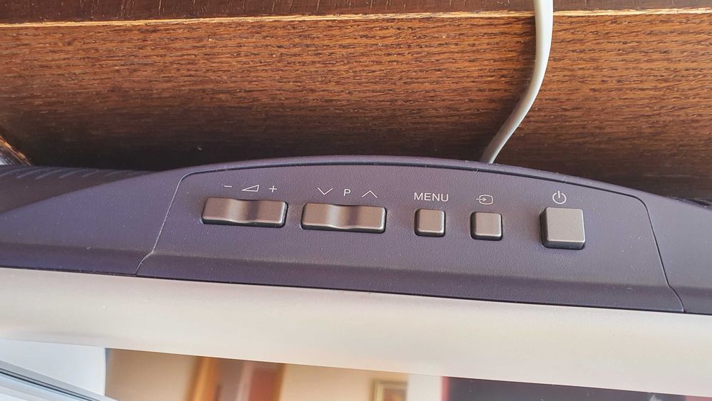 LCD Телевизор Toshiba