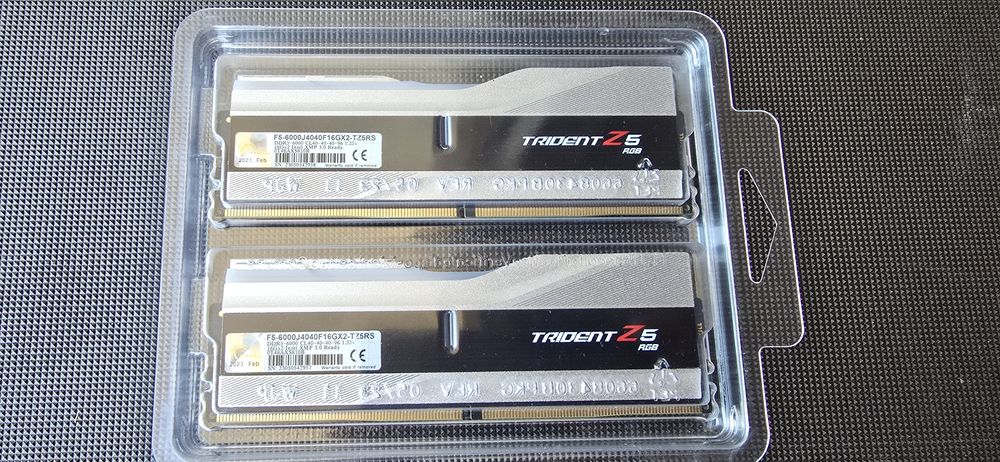 Memorie Ram Gskill Trident Z5 RGB Kit 32Gb 6000 MHz