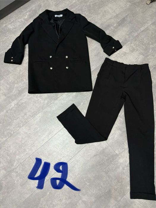 Продам женские комплекты