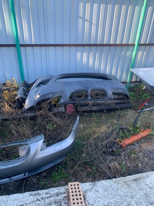 Продается запчасти на бвм