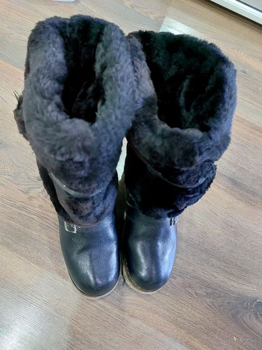 Продам мужские цигейковые унты