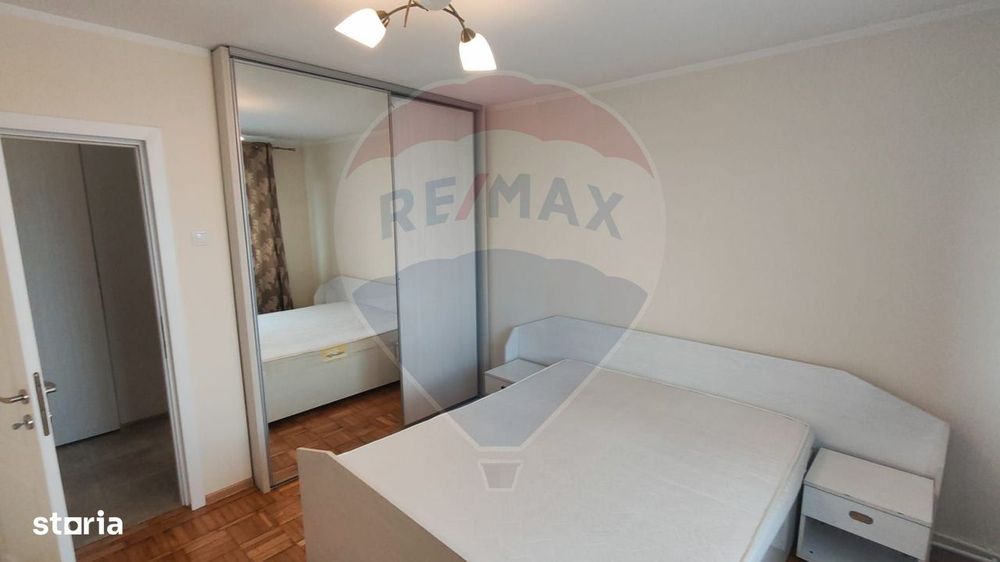 Apartament 2 camere de inchiriat,ultracentral, jud.Hunedoara
