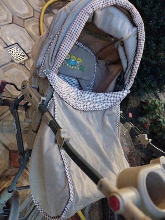 Продаётся Детская Коляска. Bolalar kolyaskasi sotiladi.