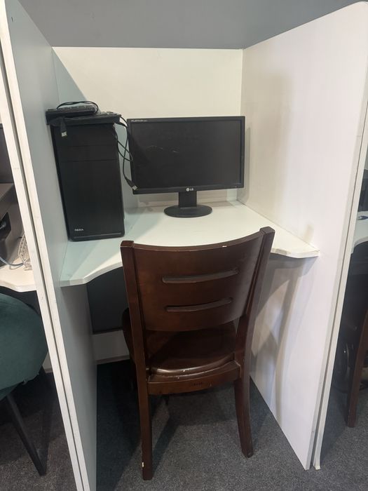 Стол для компьютера или итд