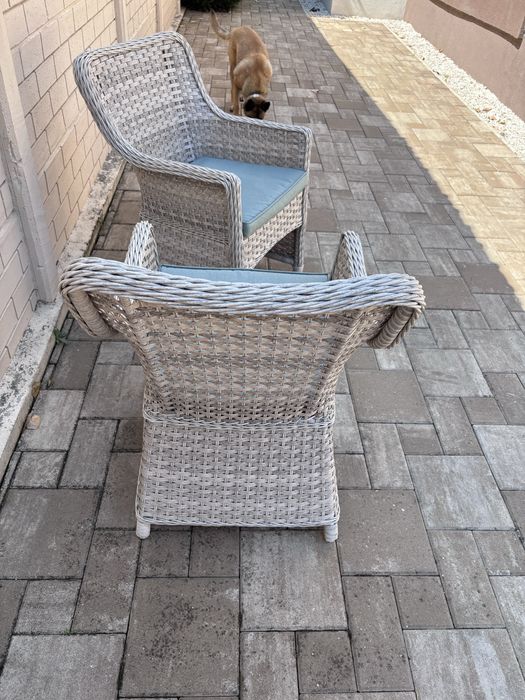 Set 2 fotolii noi Mobexpert