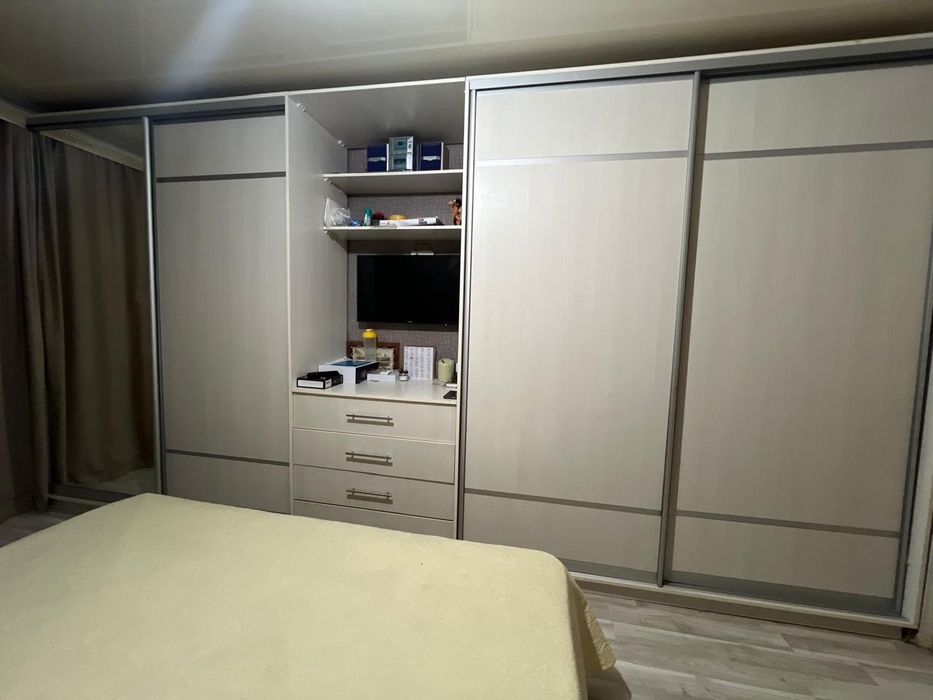 Продам 3-х квартиру БОЛАШАК