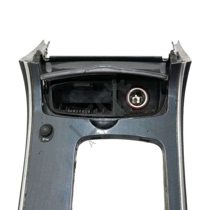 Подлакътник Mazda 6 (GG)  ID: 139903