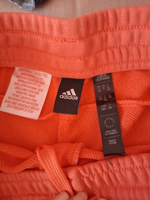 Къси панталонки 11-12год.