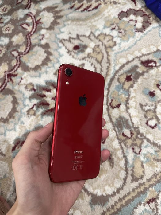 Iphone xr красный