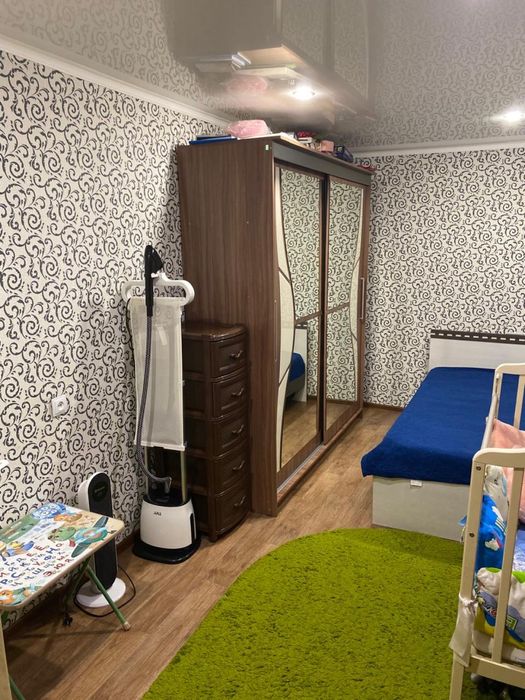 Продам большой шкаф купе