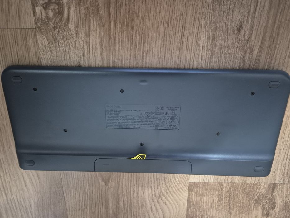 Tastatura Logitech k400 plus