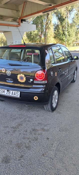 VÂND Wolswagen polo benzina
