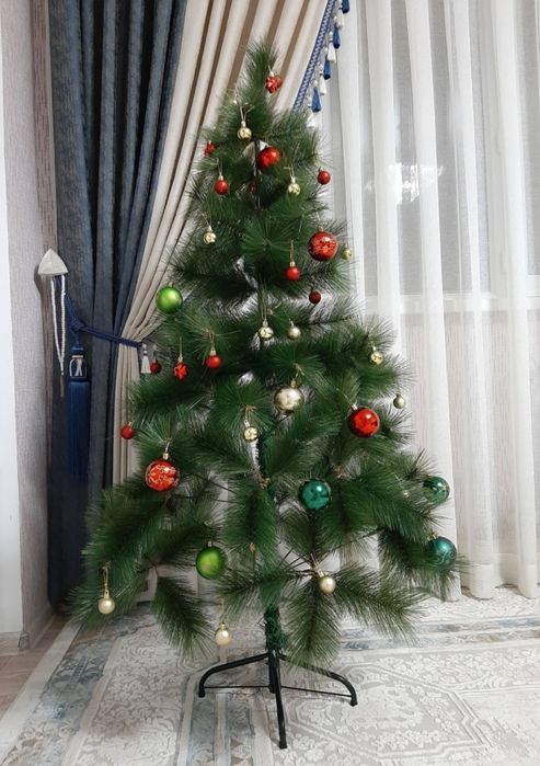 маленькая новогодняя ёлка