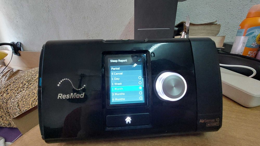 Продавам CPAP апарат ResMed AirSense 10 AutoSet