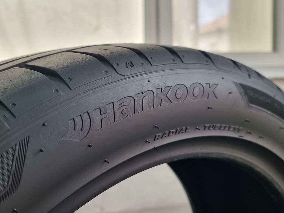 "Dot 24" 235/45/18 Hankooк 2Броя: 170€ 7.8мм