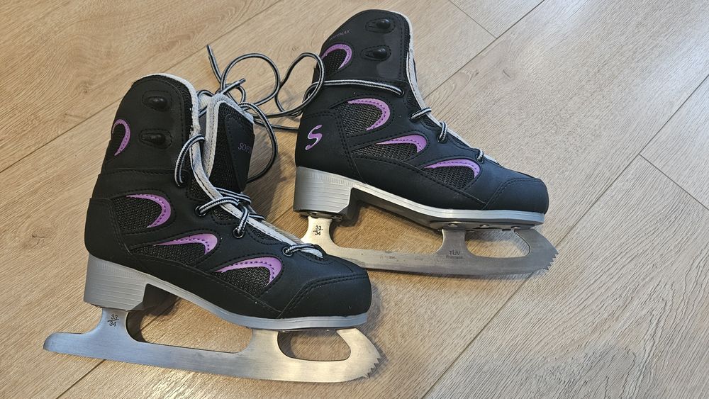 Patine copii marimea 33 / 34 in stare foarte buna