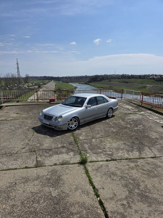 Mercedes E220 w210 automat 2.2 diesel