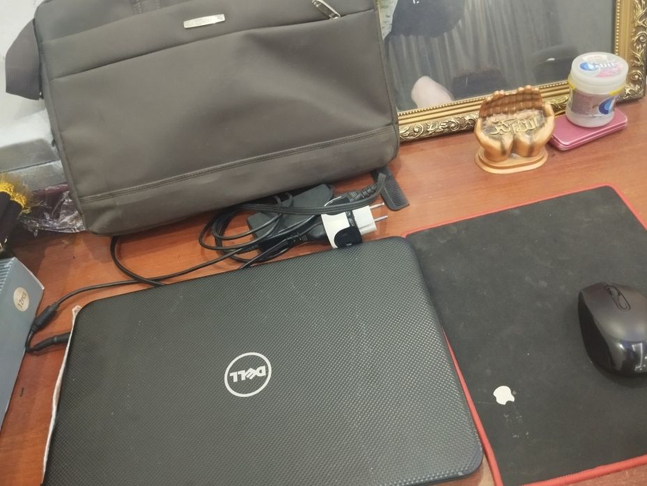Dell Inspiron 3531