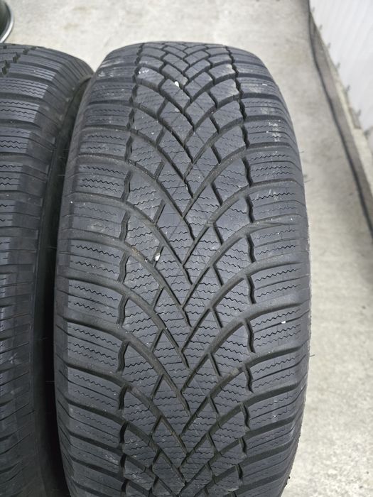 2 Броя 215/65/17 Bridgestone 7mm 22dot
