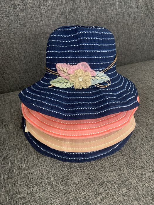 Продам модные шляпки женские