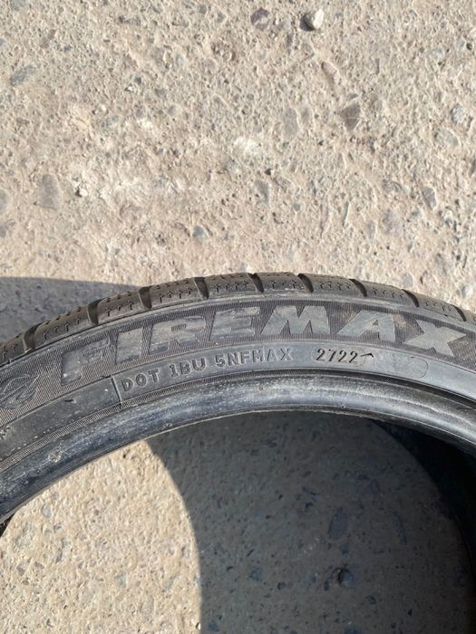 продается зимные шины