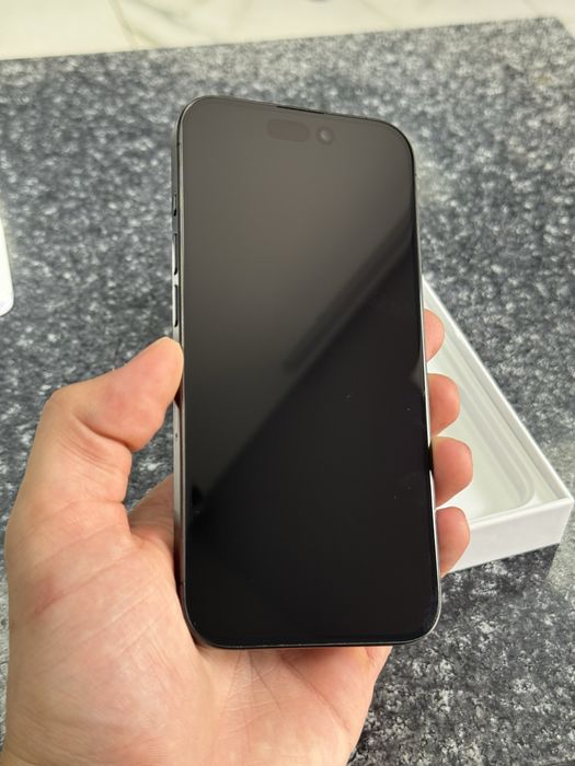 iPhone 15 Pro Black Titanium, 256GB, Отлично състояние