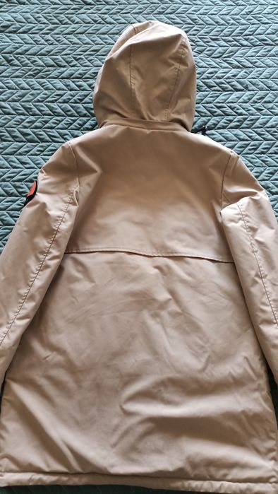 Куртка на девочку