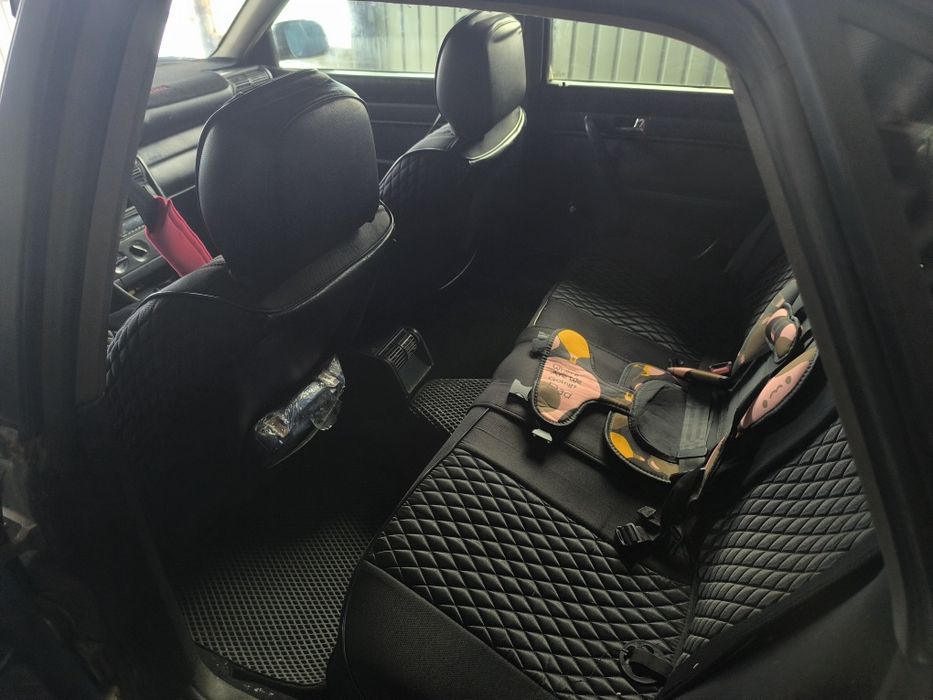 Продам хорошую машину