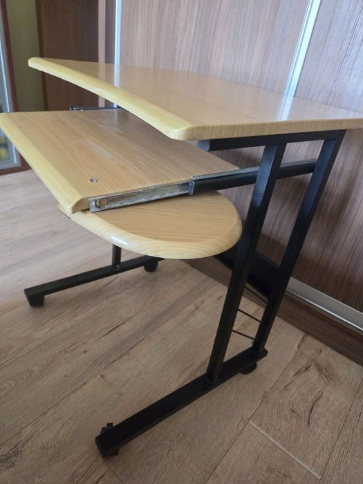 Ученическо  бюро