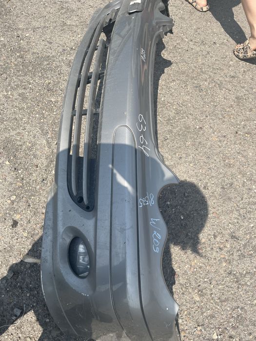 Бампер передний Мерседес 203