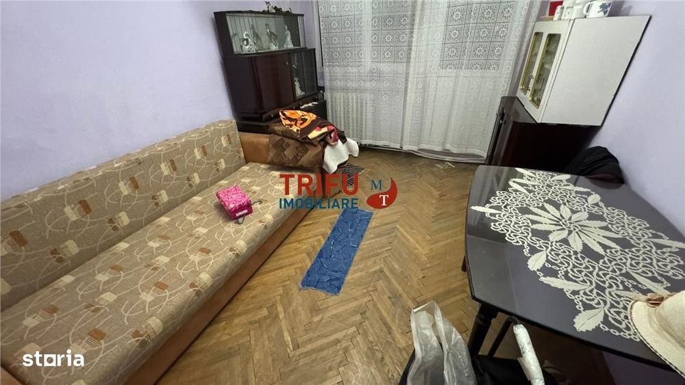 Apartament 4 camere etaj 3, decomandat, zona M-uri — fotografia 3