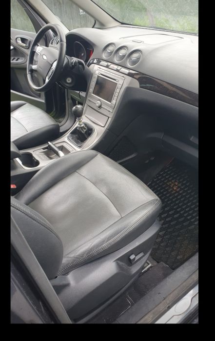 Vând urgent ford galaxy 2.0 7 persoane