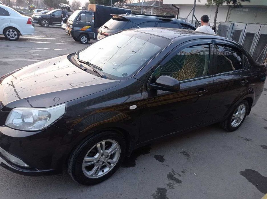 Nexia 3 автомат срочно сотилади