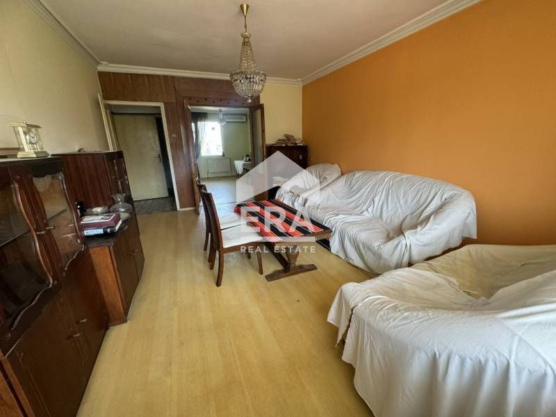 Продава се Многостаен апартамент в Хасково, Овчарски - 165 кв.м за 546 €/кв.м - Снимка #8