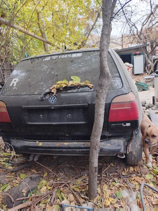 Запчасти Golf , салон