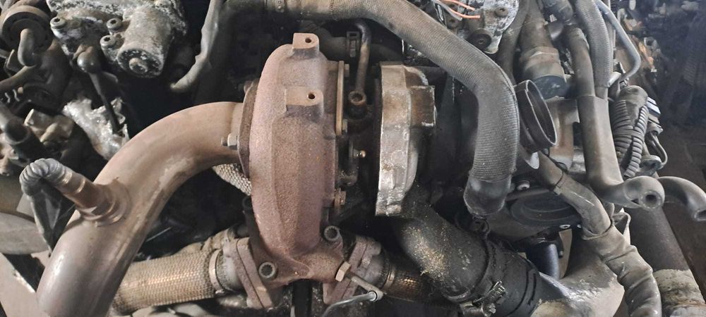 Turbo / Turbina 3.0 TDI cod: 059145715F motor BUG , BUN , ASB , CAS