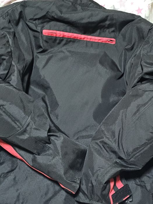 Vînd geacă moto mărimea XL la prețul 450 ron