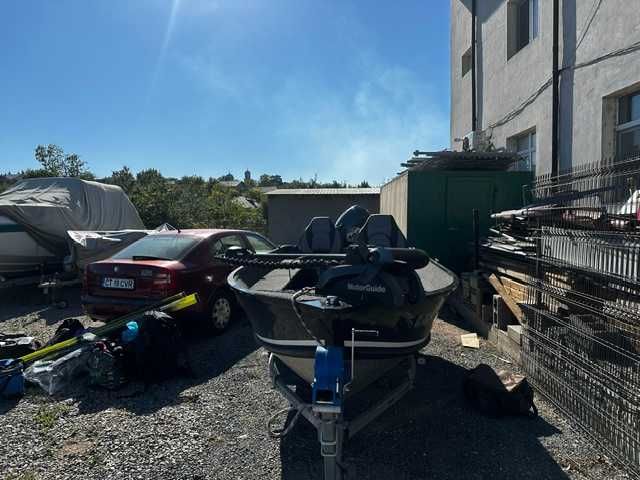 Ambarcatiune aluminiu MOTOCRAFT