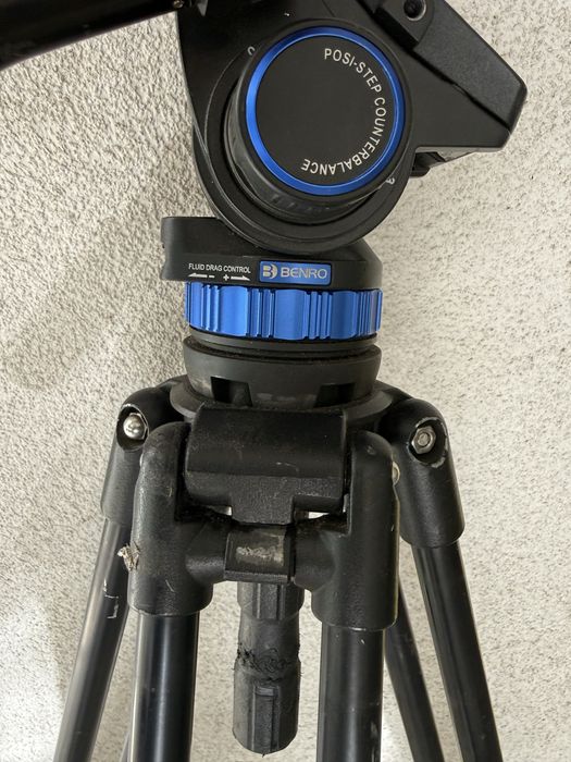 Trepied mafrotto 2 buc