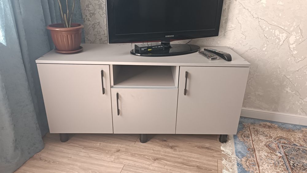 Новый подставка под телевизор