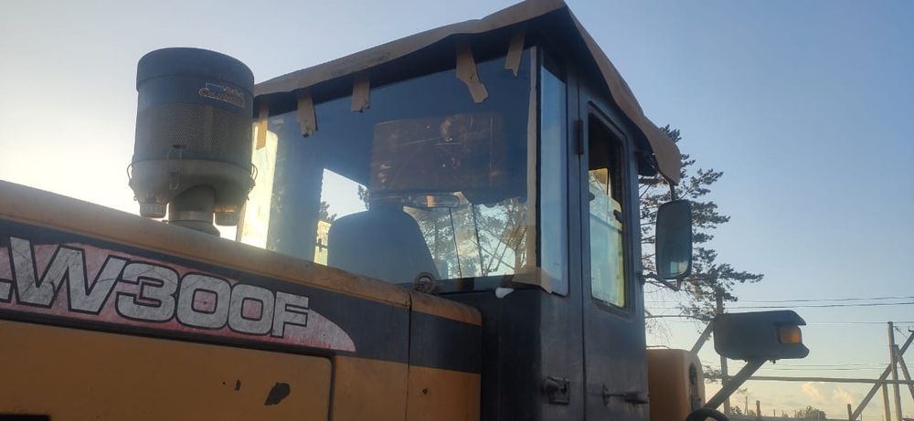 Стекла на спец технику