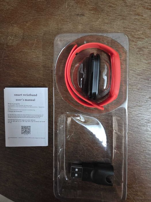 Bratara inteligenta, Monitorizare tensiune arteriala, Somn, Pasi