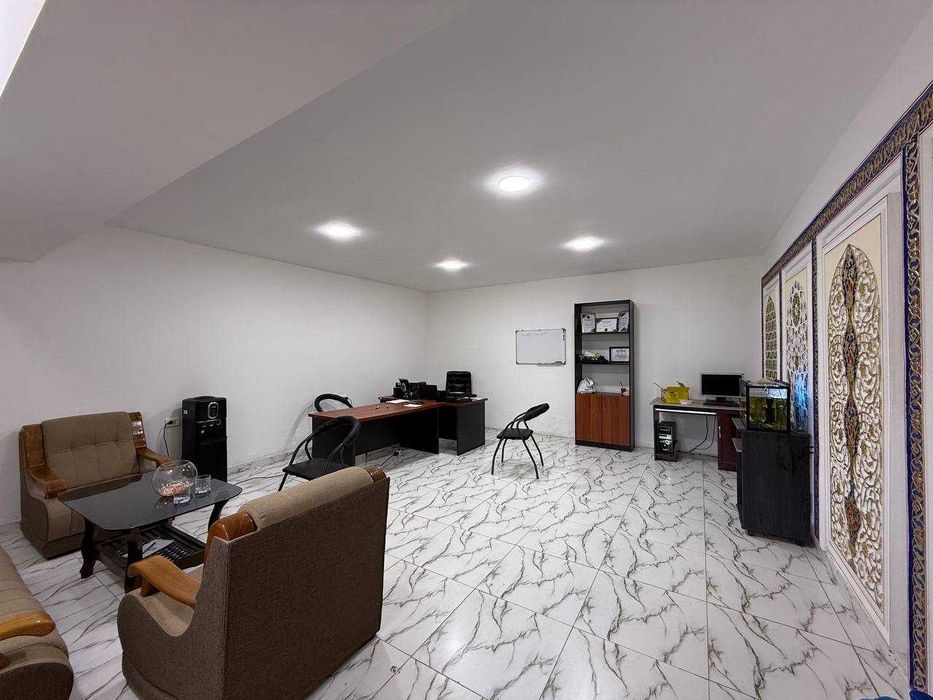 Tayyor 93m2 + 50m2 yerto’lasiga ega noturar do’kon sotiladi#a508