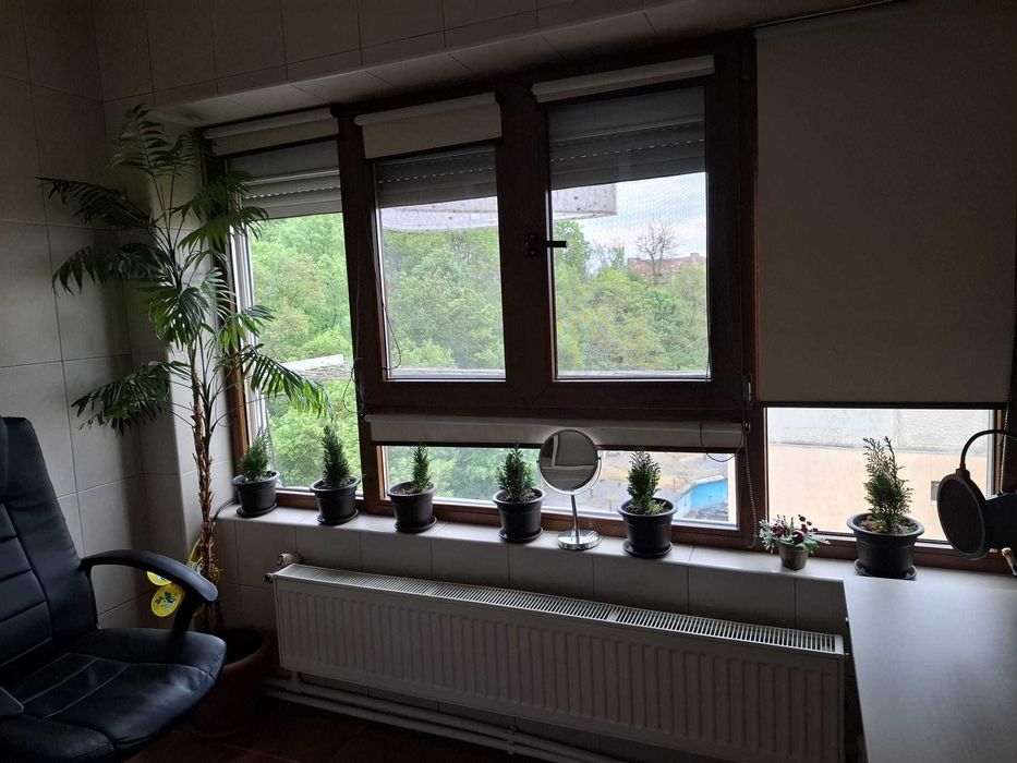 Apartament 3 cam -Roman zona spitalul vechi | Etaj 3 | Mobilat | Garaj