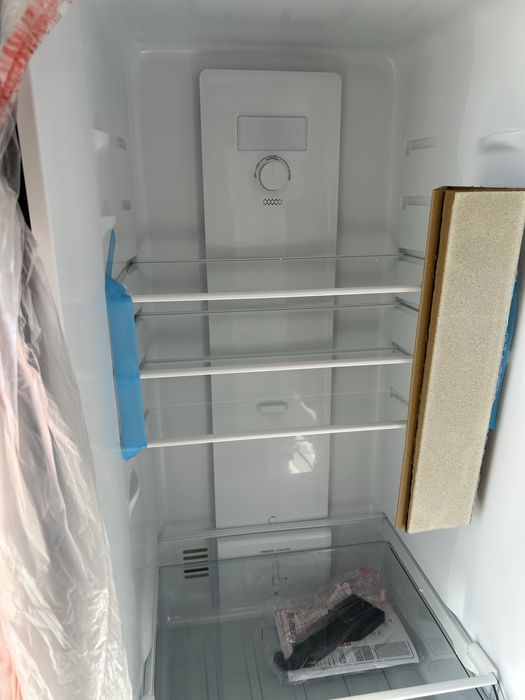 Хадилник с фризер Muhler No frost , 180 см , 252 литра