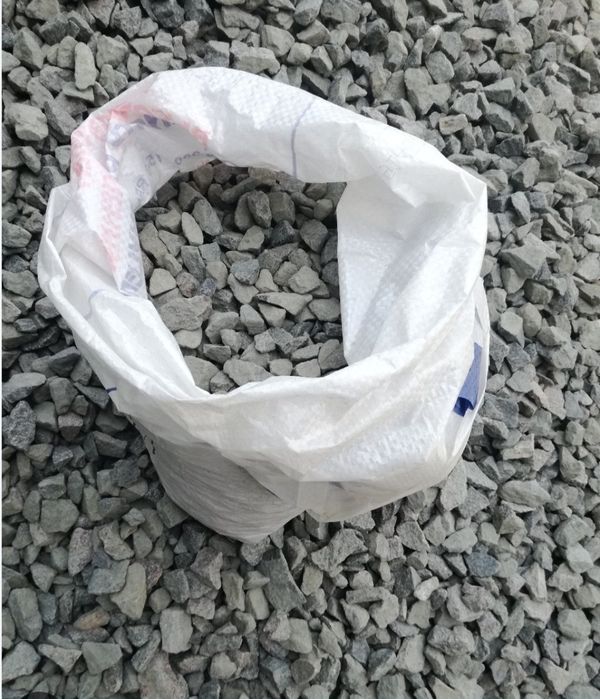 Продам щебень, песок  в мешках!